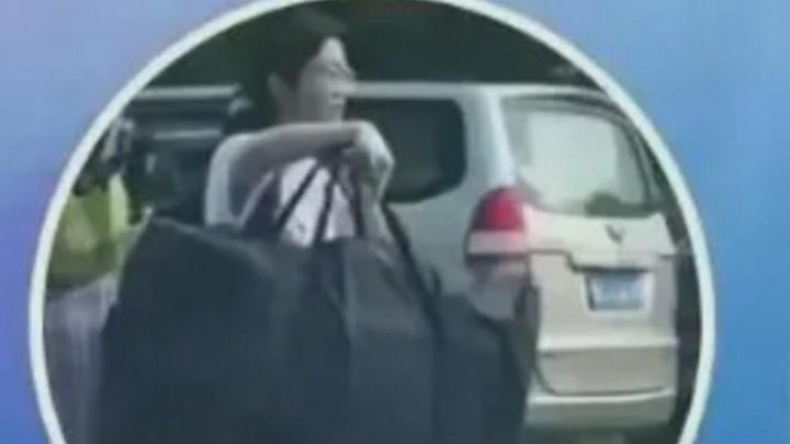 冒充“扁擔(dān)女孩”劉燕開賬號！網(wǎng)警依法查處