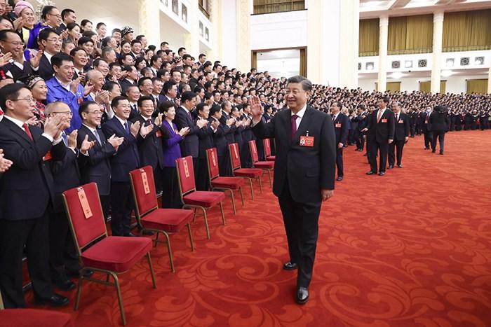 習(xí)近平等領(lǐng)導(dǎo)同志親切會(huì)見出席黨的二十大代表、特邀代表和列席人員