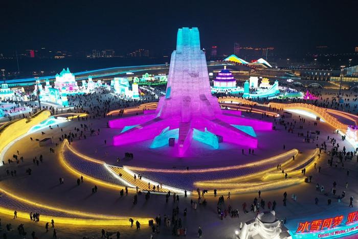 人氣爆棚！第26屆哈爾濱冰雪大世界開園